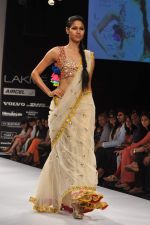 Model walk the ramp for nandita thirani and payal singhal show at Lakme Fashion Week Day 1 on 3rd Aug 2012 (47).JPG